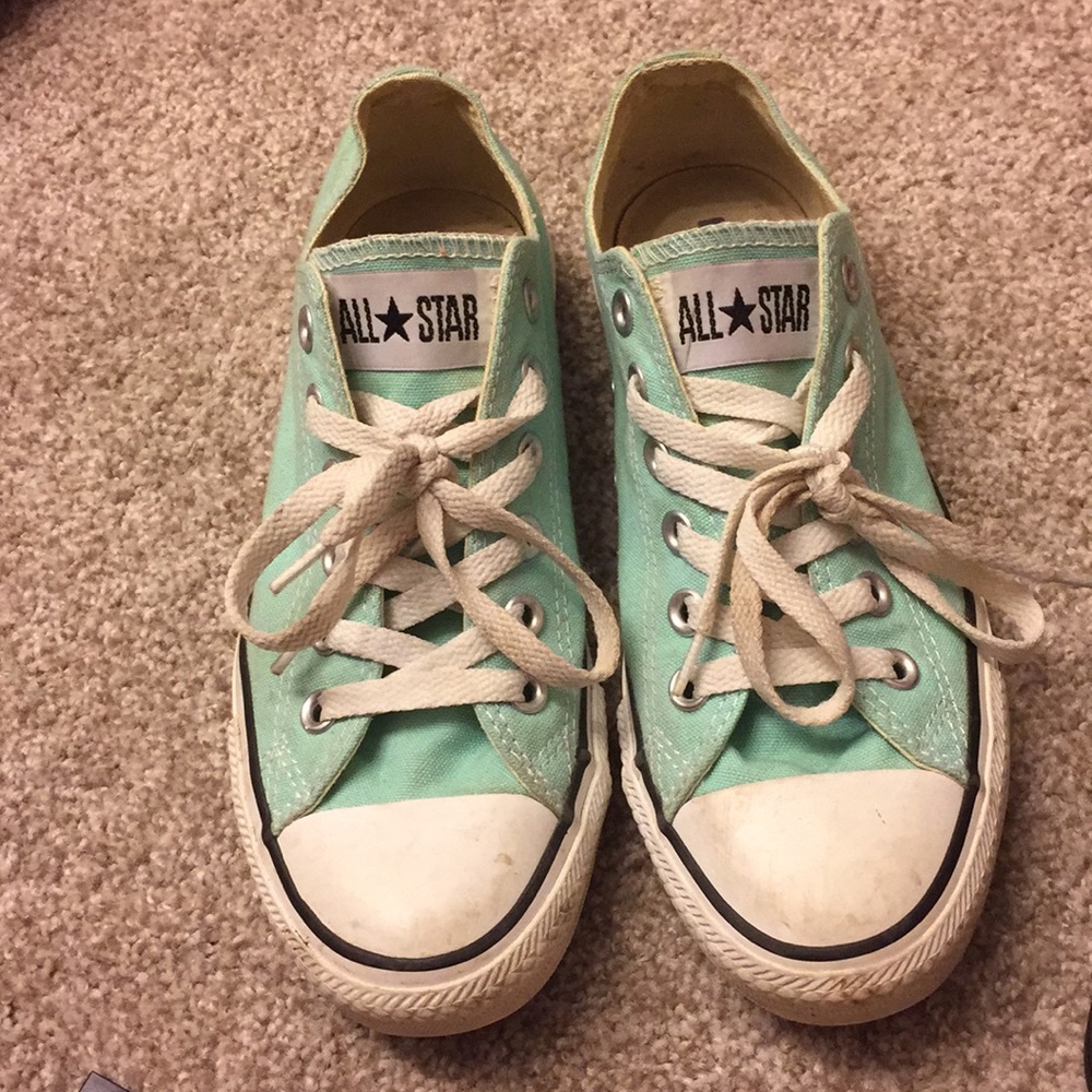 mint green converse